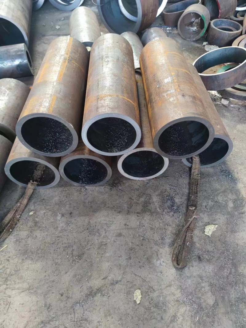 河西河西河西12Cr1MovG无缝钢管切割